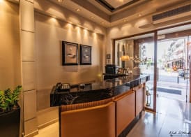 Hotel Avra 5