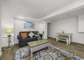 Upper Rock Brighton – Guest House 3