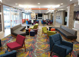 La Quinta Inn & Suites by Wyndham Braselton 2