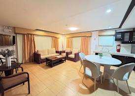 D' Leonor Hotel 4