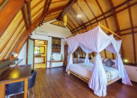 Komodo Resort 3