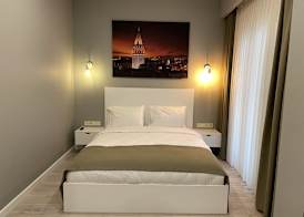 Li Hotel Pera 4