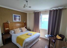 Marina Metro Hotel 4
