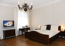HELIOPARK Bad Hotel Zum Hirsch 3