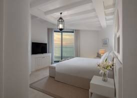 Anantara Retreat Santorini Abu Dhabi - Adults Only 4