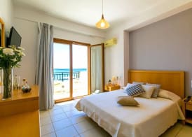 Triton Authentic Cretan Hotel 4