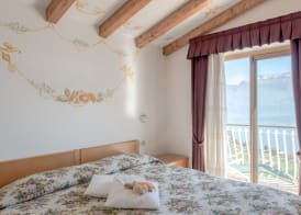 Village Hotel Lucia 4