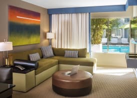 Sunset Marquis Hotel 4