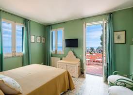 Casetta Amelia Apts by Wonderful Italy 3
