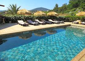 Villa Tricoli B&B avec Piscine 4
