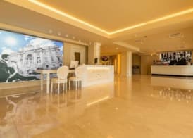 La Dolce Vita Hotel 2