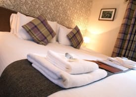 Kinlochewe Hotel 5