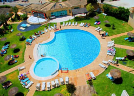 Delphin Ribat 4