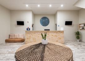 Sisi Breeze Hotel 4