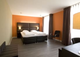 Hotel Roermond Next Door 4