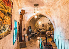 Atilla's Cave Hotel 3