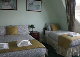 Airdenair Guest House 2