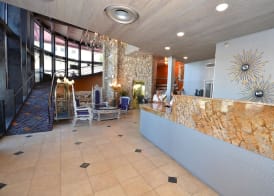 Sea Club Resort 3
