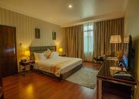 City Tower Hotel 5