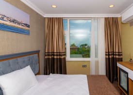Golden Sand Hotel 5