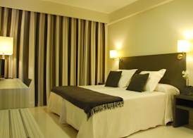 Hotel Los Robles 2