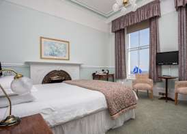 The Queens Hotel 5