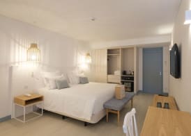 Malibu Foz Hotel - La Maison Younan 5