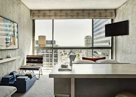 The LINE Hotel LA 5
