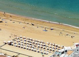 Albufeira Beach Hotel by Kavia 4