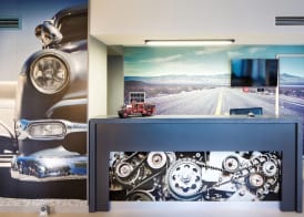 Automobil Hotel 3