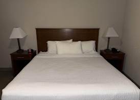 Super 8 by Wyndham Fort St. John BC 4