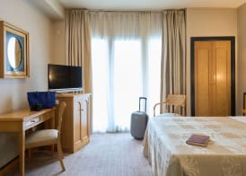 Hotel Macià Cóndor 4