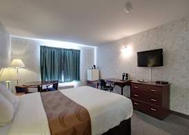 Ramada by Wyndham Nisku Edmonton Airport 2