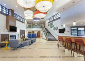 GLō Best Western Mississauga Corporate Centre 3