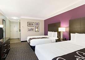 La Quinta by Wyndham Boston-Andover 5