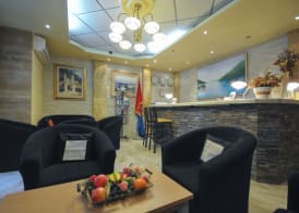 Hotel Oaza 5
