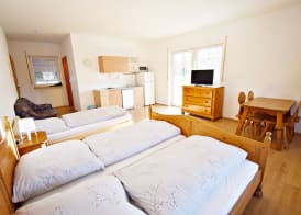 Seehaus Mamming - Hotel - Schlaffässer - Biergarten - Camping 2