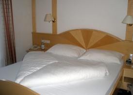 Hotel Chrys 4