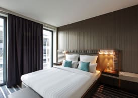 Steigenberger Airport Hotel Berlin 5