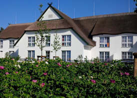 Friesenhof Hotel-Restaurant-Reitanlage 2