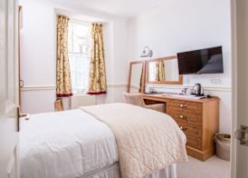 The Queens Hotel 3