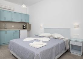 Maria Studios and Apartments 3