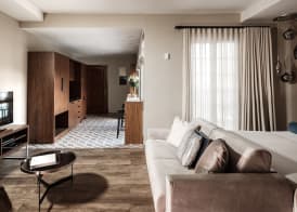 1926 Le Parisot Boutique Suites 4