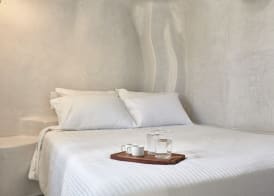 Mykonos Waves Beach House & Suites 2