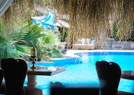 Achtis Hotel 5
