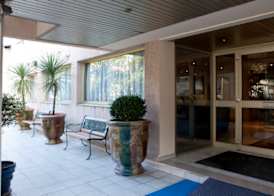 Adonis Cannes 5