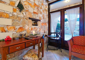 Areti Aparthotel 2