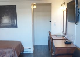 Westward Inn & Suites 5
