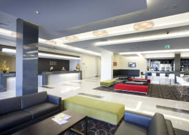 Mantra Melbourne Airport 2