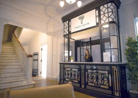 Public House Hotel 3